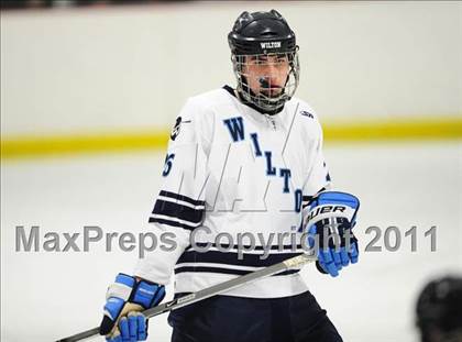 Thumbnail 2 in East Catholic vs. Wilton (CIAC Division 2 Quarterfinal) photogallery.