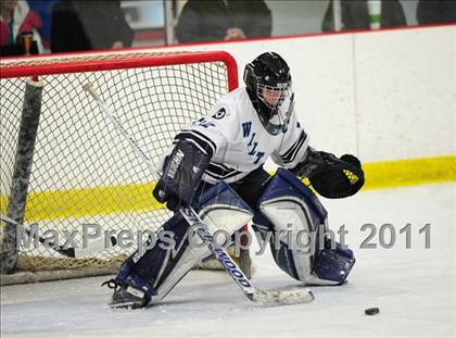 Thumbnail 3 in East Catholic vs. Wilton (CIAC Division 2 Quarterfinal) photogallery.