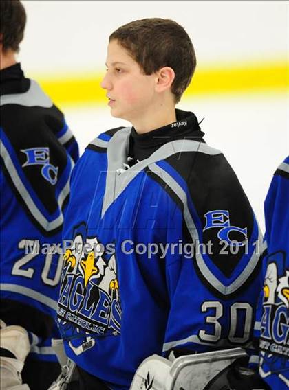 Thumbnail 3 in East Catholic vs. Wilton (CIAC Division 2 Quarterfinal) photogallery.