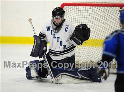 Thumbnail 2 in East Catholic vs. Wilton (CIAC Division 2 Quarterfinal) photogallery.