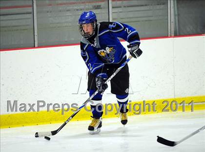 Thumbnail 3 in East Catholic vs. Wilton (CIAC Division 2 Quarterfinal) photogallery.