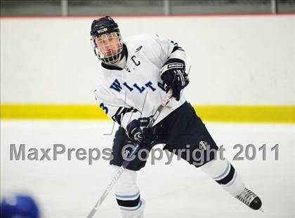 Thumbnail 3 in East Catholic vs. Wilton (CIAC Division 2 Quarterfinal) photogallery.
