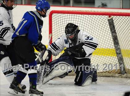 Thumbnail 3 in East Catholic vs. Wilton (CIAC Division 2 Quarterfinal) photogallery.