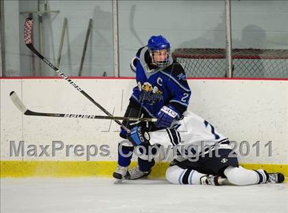 Thumbnail 2 in East Catholic vs. Wilton (CIAC Division 2 Quarterfinal) photogallery.