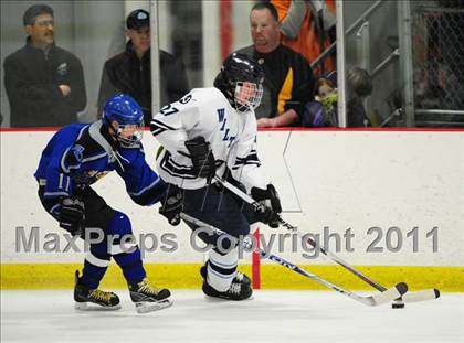 Thumbnail 3 in East Catholic vs. Wilton (CIAC Division 2 Quarterfinal) photogallery.