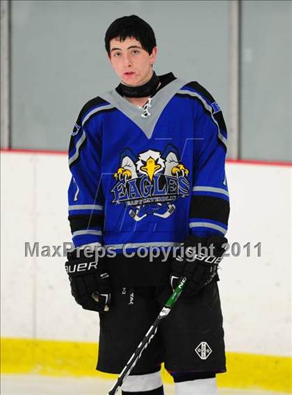 Thumbnail 1 in East Catholic vs. Wilton (CIAC Division 2 Quarterfinal) photogallery.