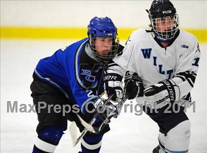 Thumbnail 3 in East Catholic vs. Wilton (CIAC Division 2 Quarterfinal) photogallery.