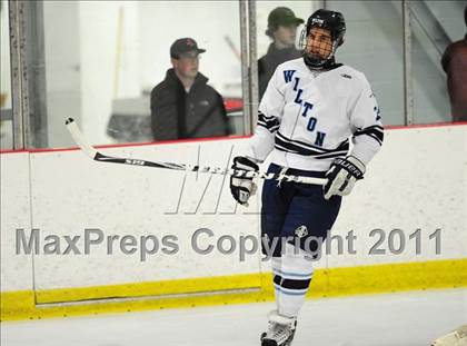 Thumbnail 3 in East Catholic vs. Wilton (CIAC Division 2 Quarterfinal) photogallery.