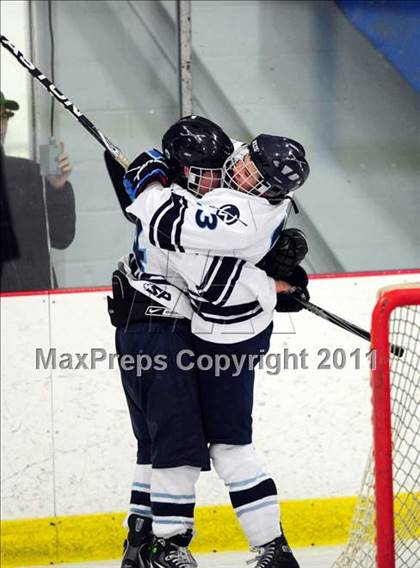 Thumbnail 3 in East Catholic vs. Wilton (CIAC Division 2 Quarterfinal) photogallery.