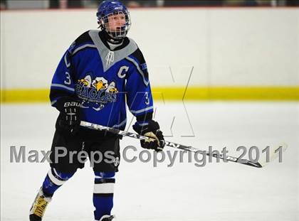 Thumbnail 3 in East Catholic vs. Wilton (CIAC Division 2 Quarterfinal) photogallery.