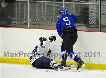 Thumbnail 2 in East Catholic vs. Wilton (CIAC Division 2 Quarterfinal) photogallery.