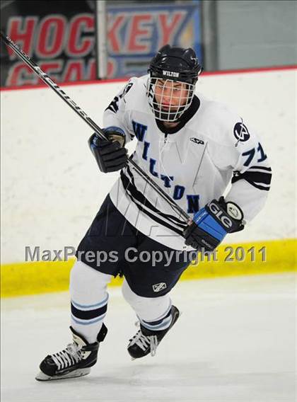 Thumbnail 3 in East Catholic vs. Wilton (CIAC Division 2 Quarterfinal) photogallery.