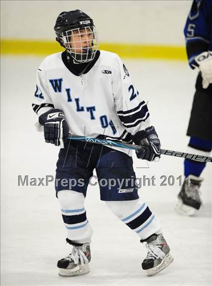 Thumbnail 2 in East Catholic vs. Wilton (CIAC Division 2 Quarterfinal) photogallery.