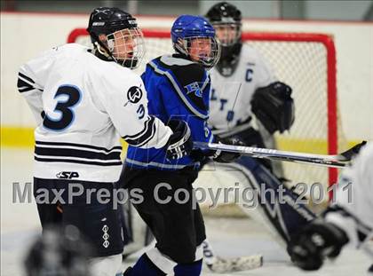 Thumbnail 3 in East Catholic vs. Wilton (CIAC Division 2 Quarterfinal) photogallery.