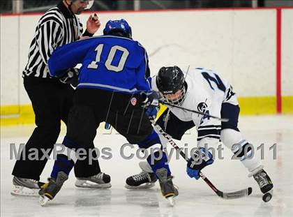 Thumbnail 3 in East Catholic vs. Wilton (CIAC Division 2 Quarterfinal) photogallery.
