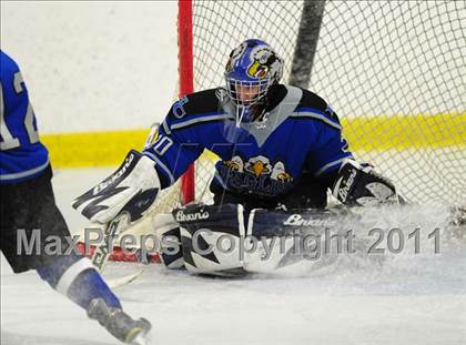 Thumbnail 3 in East Catholic vs. Wilton (CIAC Division 2 Quarterfinal) photogallery.