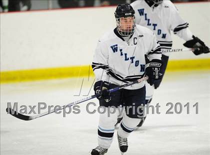 Thumbnail 3 in East Catholic vs. Wilton (CIAC Division 2 Quarterfinal) photogallery.