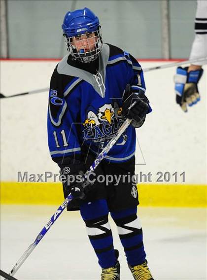 Thumbnail 1 in East Catholic vs. Wilton (CIAC Division 2 Quarterfinal) photogallery.