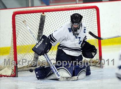 Thumbnail 3 in East Catholic vs. Wilton (CIAC Division 2 Quarterfinal) photogallery.