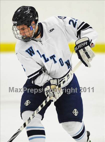Thumbnail 3 in East Catholic vs. Wilton (CIAC Division 2 Quarterfinal) photogallery.