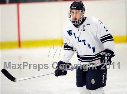 Thumbnail 2 in East Catholic vs. Wilton (CIAC Division 2 Quarterfinal) photogallery.