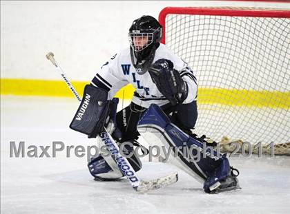 Thumbnail 3 in East Catholic vs. Wilton (CIAC Division 2 Quarterfinal) photogallery.