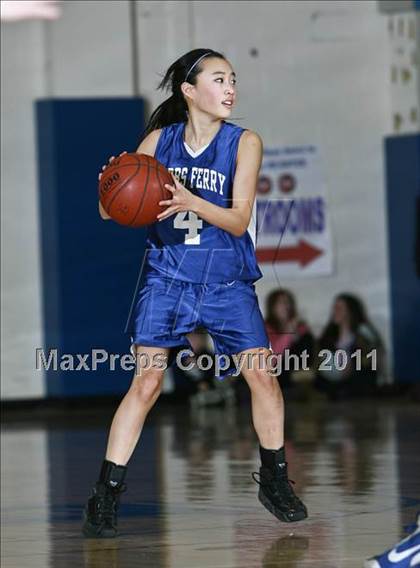 Thumbnail 1 in Dobbs Ferry vs Bronxville (Section 1 Class B Quarterfinal) photogallery.