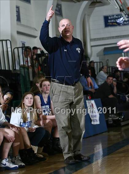Thumbnail 2 in Dobbs Ferry vs Bronxville (Section 1 Class B Quarterfinal) photogallery.
