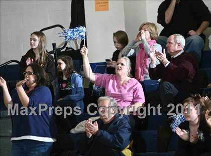 Thumbnail 2 in Dobbs Ferry vs Bronxville (Section 1 Class B Quarterfinal) photogallery.