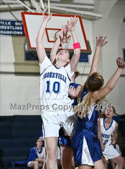 Thumbnail 1 in Dobbs Ferry vs Bronxville (Section 1 Class B Quarterfinal) photogallery.