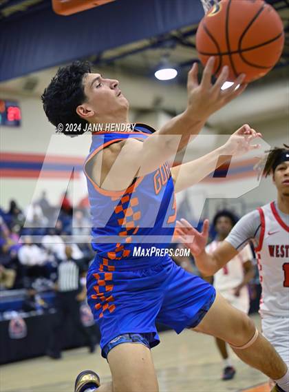 Thumbnail 3 in Bishop Gorman vs. Westchester (Tarkanian Classic) photogallery.