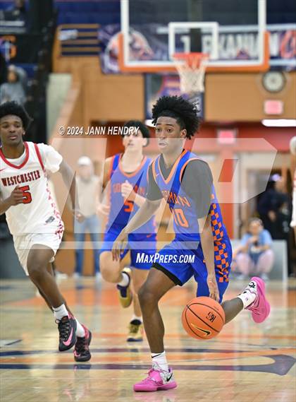 Thumbnail 3 in Bishop Gorman vs. Westchester (Tarkanian Classic) photogallery.