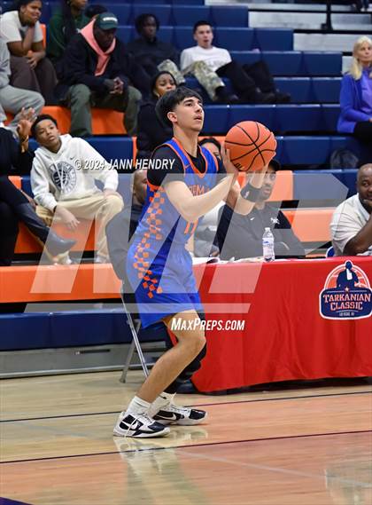 Thumbnail 1 in Bishop Gorman vs. Westchester (Tarkanian Classic) photogallery.