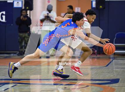 Thumbnail 3 in Bishop Gorman vs. Westchester (Tarkanian Classic) photogallery.