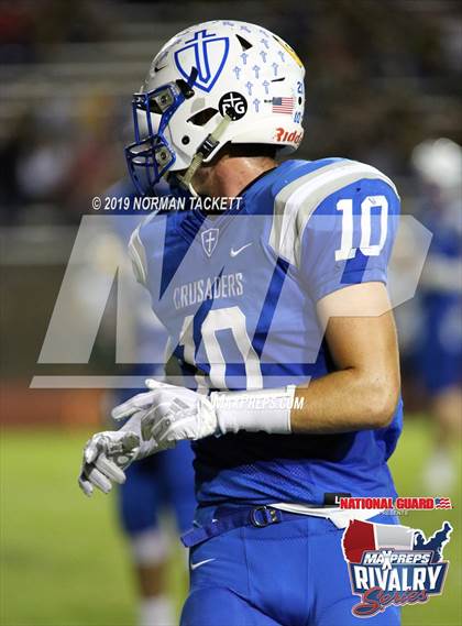 Thumbnail 1 in Bishop Carroll @ Kapaun Mt. Carmel (2018 MaxPreps Rivalry Series) photogallery.