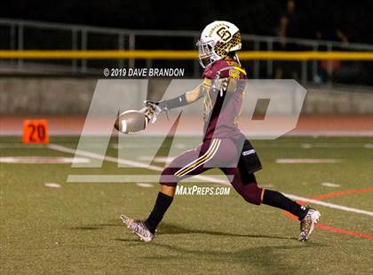 Thumbnail 1 in Thousand Oaks @ Simi Valley photogallery.