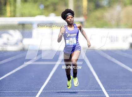Thumbnail 2 in Bob Hayes Invitational (400 Meter Final) photogallery.