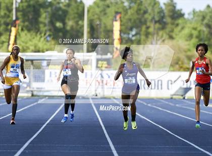 Thumbnail 1 in Bob Hayes Invitational (400 Meter Final) photogallery.