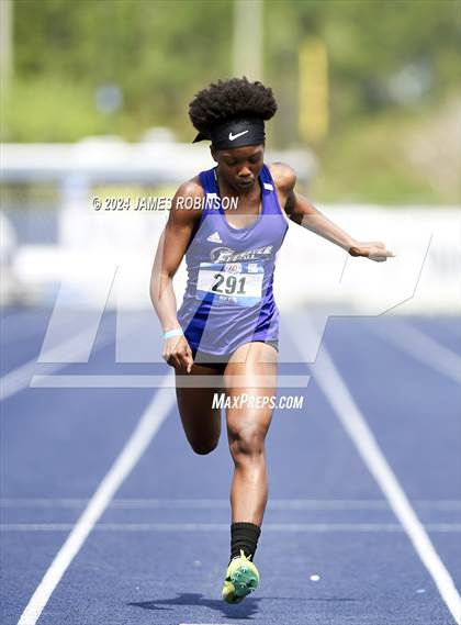 Thumbnail 2 in Bob Hayes Invitational (400 Meter Final) photogallery.