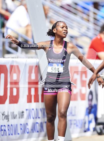 Thumbnail 3 in Bob Hayes Invitational (400 Meter Final) photogallery.