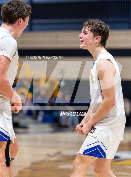 Thumbnail 2 in Mattituck vs Port Jefferson (NYSPHSAA  Sec. XI Class C Championship) photogallery.