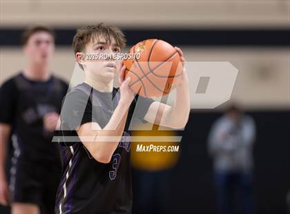 Thumbnail 1 in Mattituck vs Port Jefferson (NYSPHSAA  Sec. XI Class C Championship) photogallery.