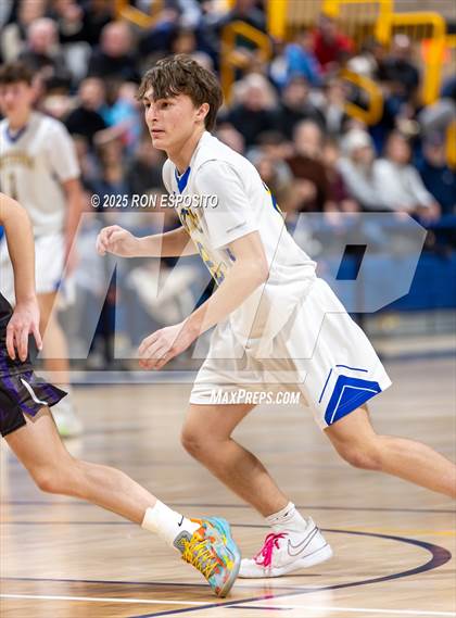 Thumbnail 3 in Mattituck vs Port Jefferson (NYSPHSAA  Sec. XI Class C Championship) photogallery.