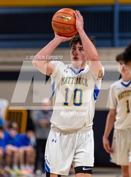 Thumbnail 3 in Mattituck vs Port Jefferson (NYSPHSAA  Sec. XI Class C Championship) photogallery.