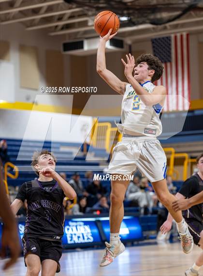 Thumbnail 3 in Mattituck vs Port Jefferson (NYSPHSAA  Sec. XI Class C Championship) photogallery.