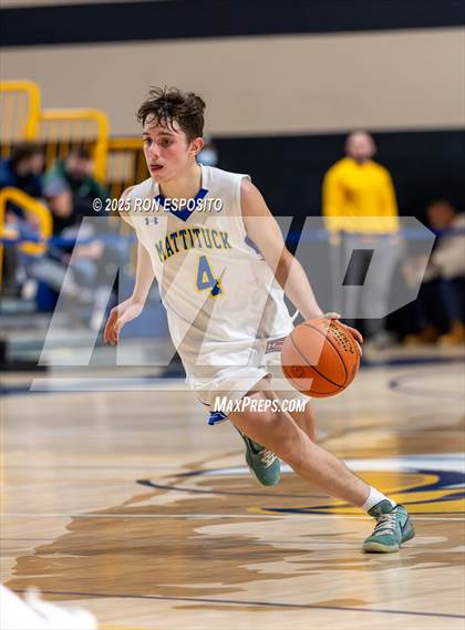 Thumbnail 1 in Mattituck vs Port Jefferson (NYSPHSAA  Sec. XI Class C Championship) photogallery.