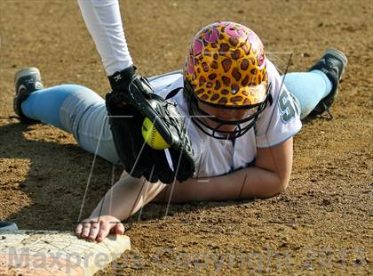Thumbnail 2 in Kennedy vs South (Mira Monte Invitational) photogallery.