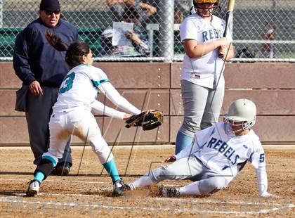 Thumbnail 2 in Kennedy vs South (Mira Monte Invitational) photogallery.