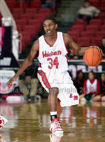 Thumbnail 1 in Garfield vs. Lawrence North (T-Mobile Invitational) photogallery.