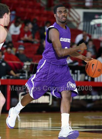 Thumbnail 1 in Garfield vs. Lawrence North (T-Mobile Invitational) photogallery.